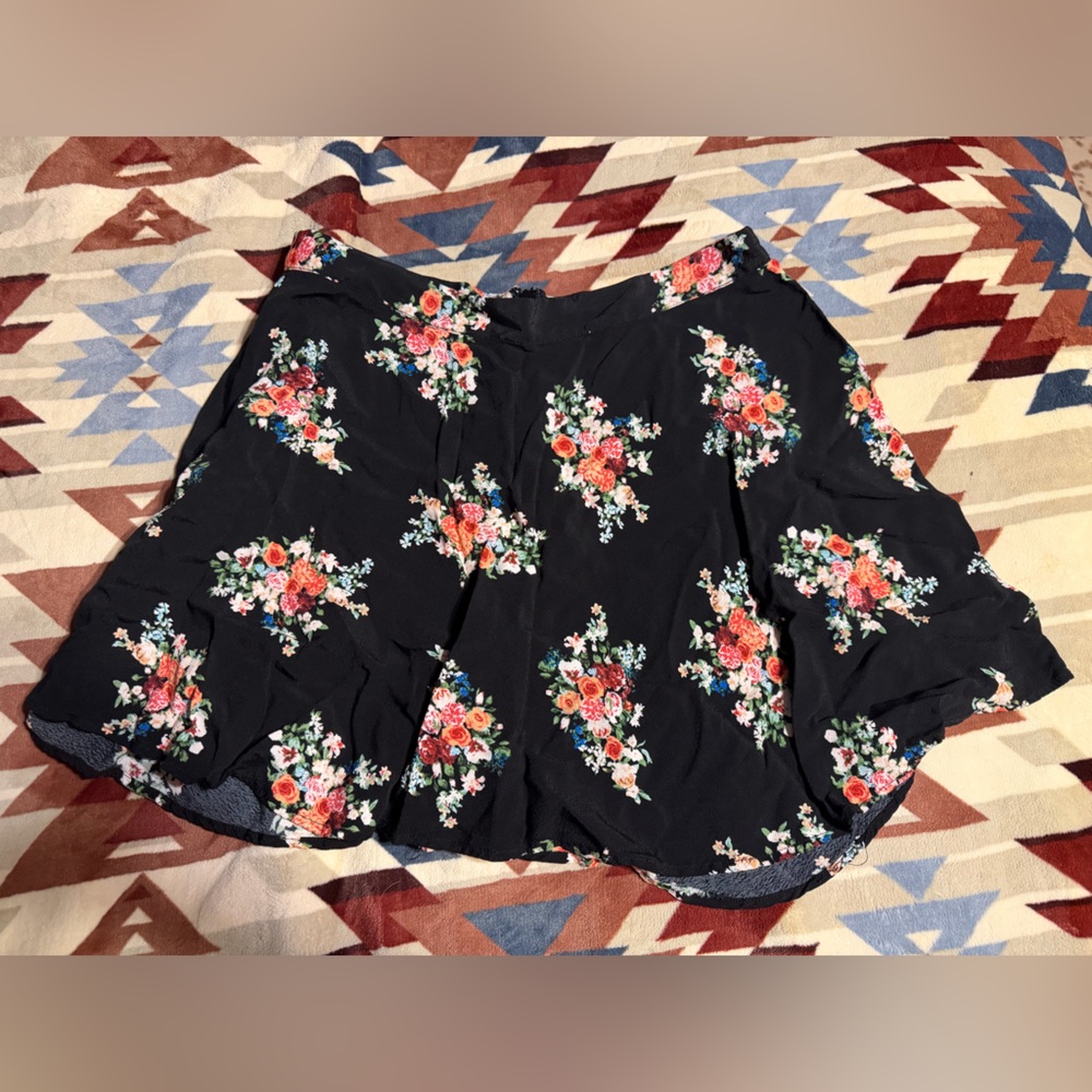 Forever 21 Black Floral Skirt